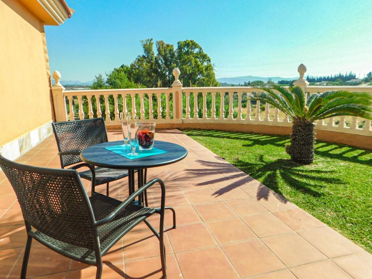 Tess Rancho Las Palmeras Alhaurín de la Torre Extérieur photo